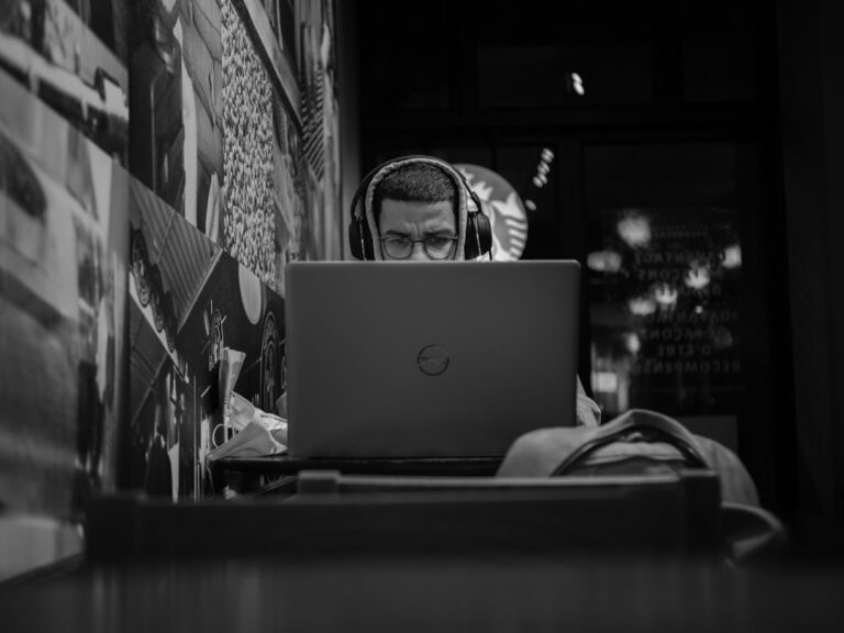 Leveraging Email Campaigns to Boost Your Tampa Business Success